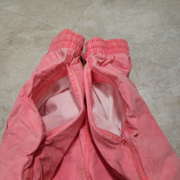 VTG 80s Gotcha Mens 32 Neon Pink Shorts Retro Baggy Graphic Drawstring Spellout - Picture 9 of 13